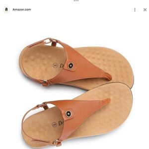 Dreamuser NWT  Elegant Cream Sandals with Orthopedic Support Size 9.5